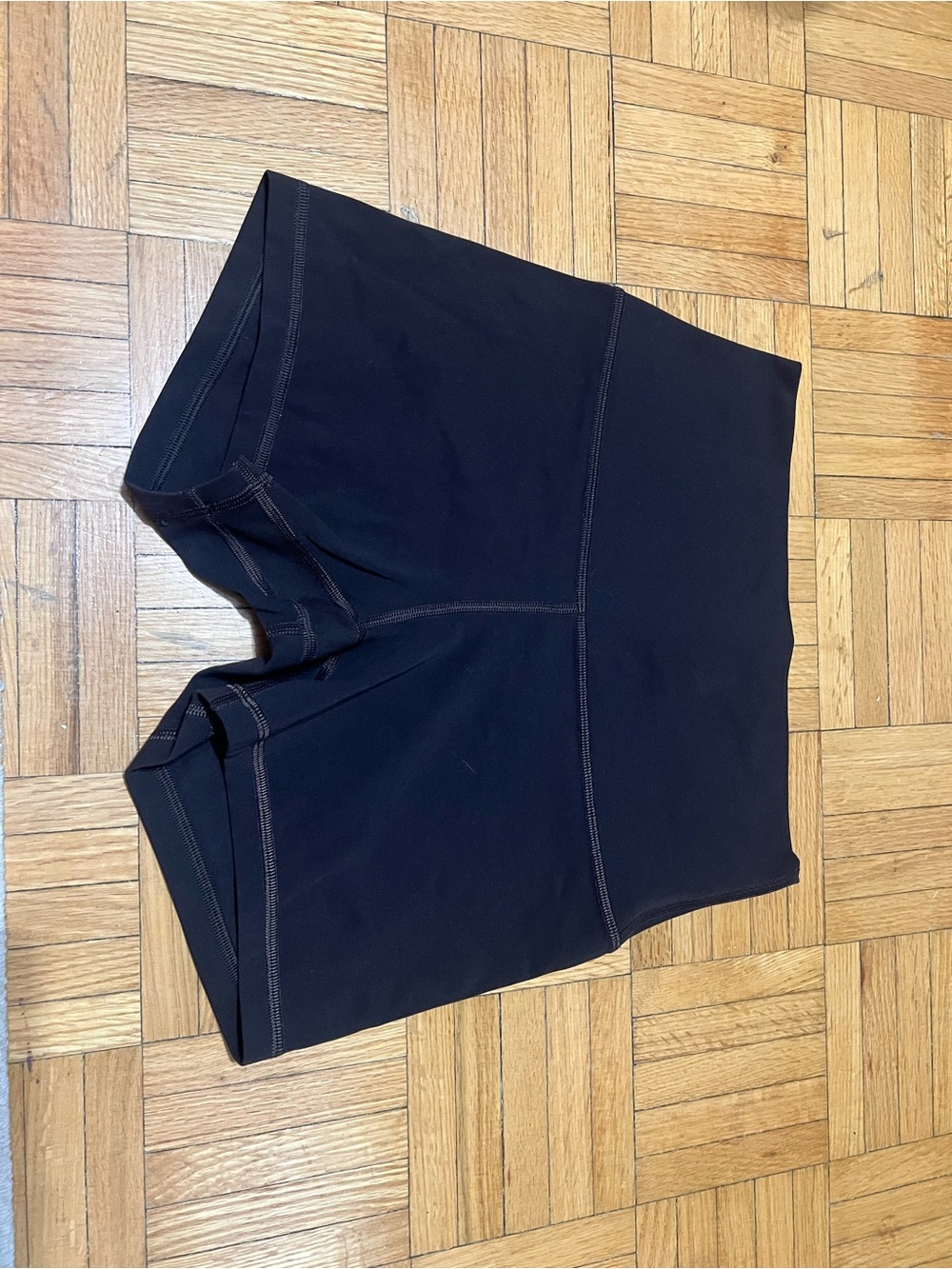 Lululemon align shirt 4 inch